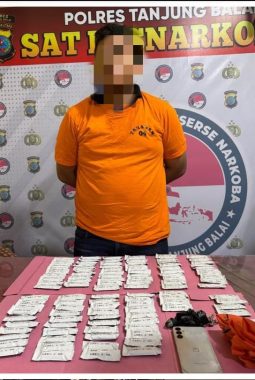 Polres Tanjung Balai Ungkap Peredaran Narkoba Cair Etomidate, Ratusan  Pod Getar Disita
