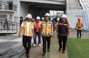 Wali Kota Medan Rico Tri Putra Waas meninjau Stadion Teladan Medan.(hpm)