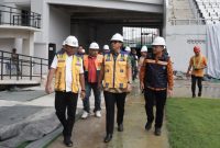 Wali Kota Medan Rico Tri Putra Waas meninjau Stadion Teladan Medan.(hpm)