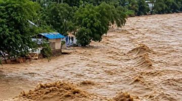 Banjir Kembali Terjang Padang Sumatera Barat