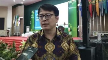 Ditangkap di Medan, Kejagung Tahan Direktur Merangkap Corporate Secretary PT.TPL Di Rutan Salemba