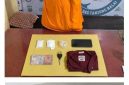 Tersangka bersama barang bukti di kantor Polisi.(Ist)