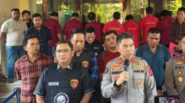 Kabid Humas Poldasu Kombes Ferry Walintukan saat memberikan keterangan kepada wartawan.(jos tambunan)