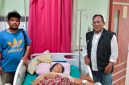 tim rumah aspirasi maruli siahaan menjenguk pasien yang membutuhkan pertolongan di rumah sakit.(ist)