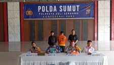 Kapolresta Deli Serdang Kombes Pol Muhammad SIK menjelaskan pengungkapan kasus pencabulan yang diduga dilakukan guru agama terhadap 15 orang muridnya.(ist)